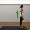 Exécution de la posture du guerrier yoga