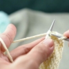 Rabattre un tricot