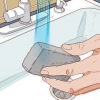 Enlever les traces de métal d'une cuvette de toilette en porcelaine