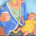 Comment soigner le hoquet chez un bébé