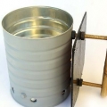 Faire un bon feu de charbon sans allumer de liquide