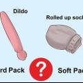 Porter un pénis artificiel pour les hommes transgenres