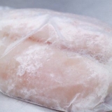 Décongeler du poisson congelé