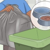 Empêchez les chats de faire pipi à votre porte d'entrée