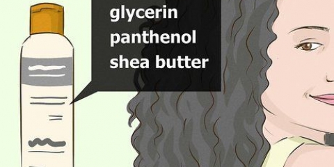 Lavez vos cheveux avec du shampoing