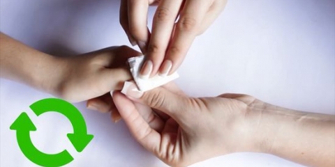 Appliquer des ongles en poudre