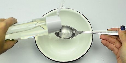 Faire du slime avec juste du shampoing et du dentifrice