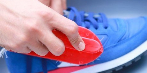 Nettoyer les baskets malodorantes