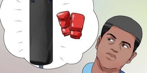 Entraînement avec un sac de boxe