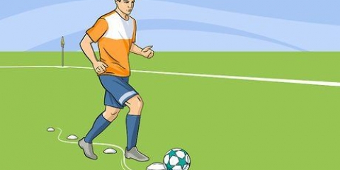 Jouer au football