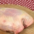 Préparation du poulet avec du riz pour chiens